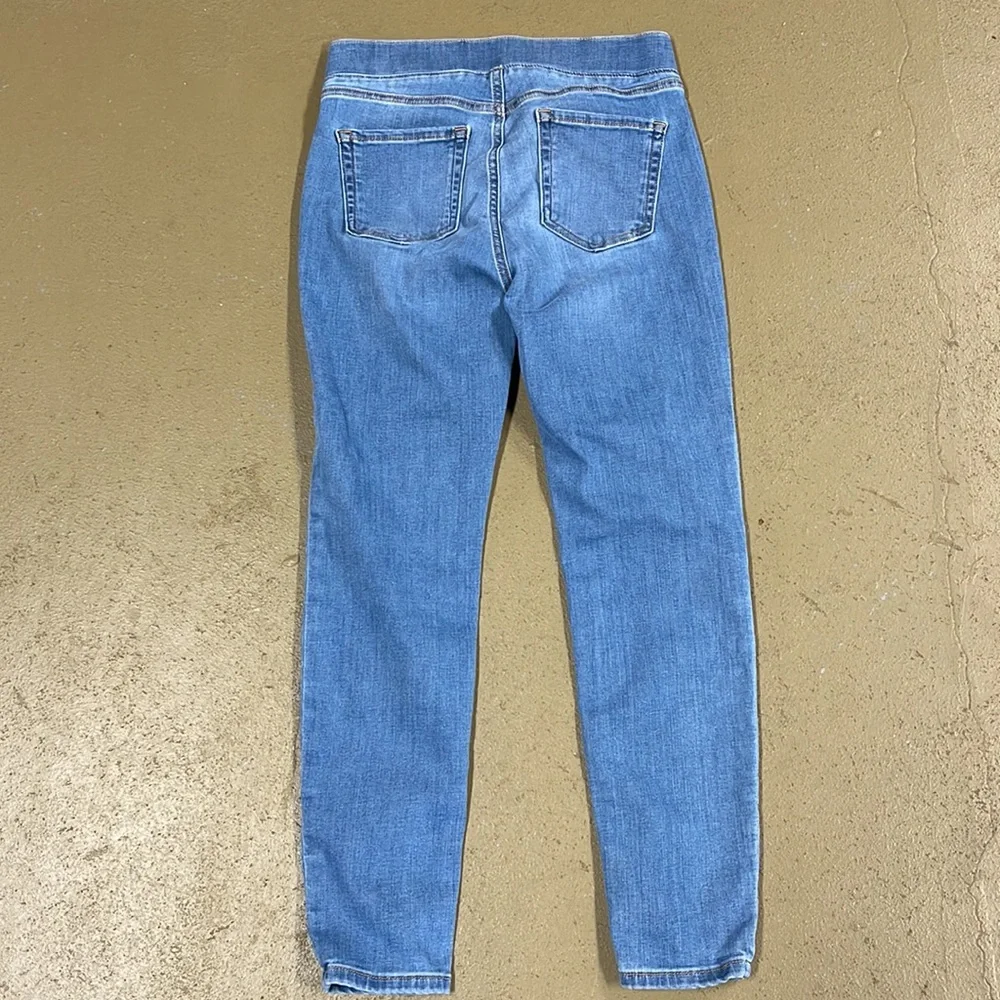 Amazon Essentials Pull On Denim Jeggings Size 4 Short
